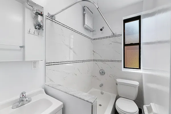 Rented by REAL New York | media 8