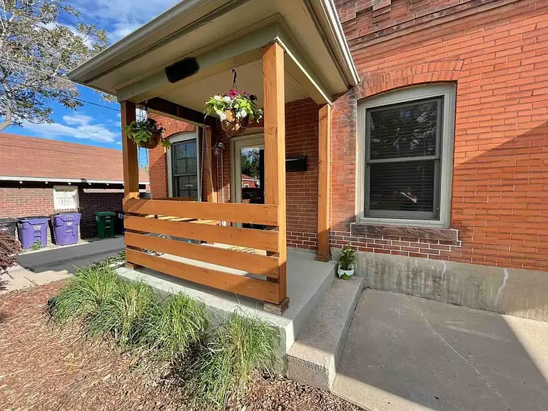 1928 W 40th Ave — Photo 6