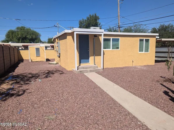 2707 E Grant Rd, Tucson, AZ 85716