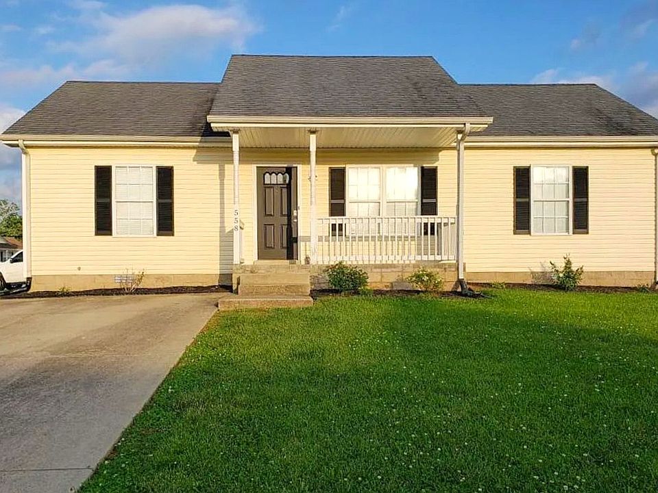 1st image of 558 Oakmont Dr