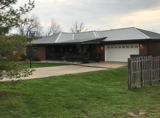 224 Blair Ave, Mineral Wells, WV 26150