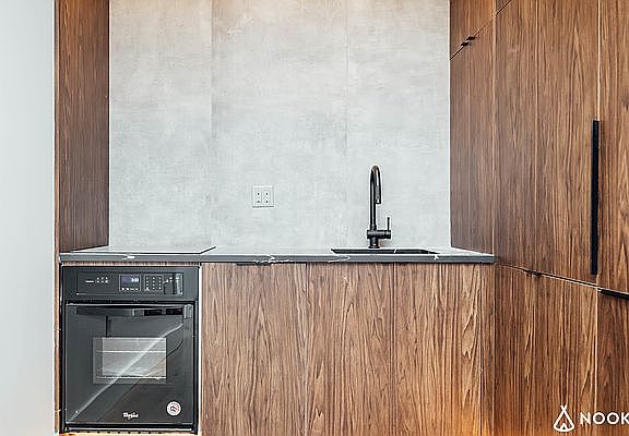 3rd image of 188 Humboldt St #3J