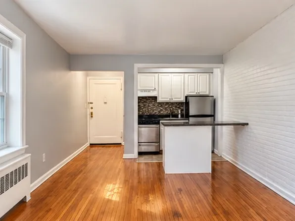 306 Grafton Ave APT 1M, Newark, NJ 07104