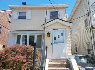 (Undisclosed Address), Edgewater, NJ 07020
