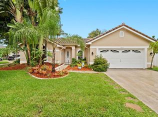 1513 NW 178th Way, Pembroke Pines, FL 33029