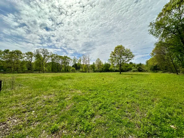 586 Strong Road, South Windsor, CT 06074