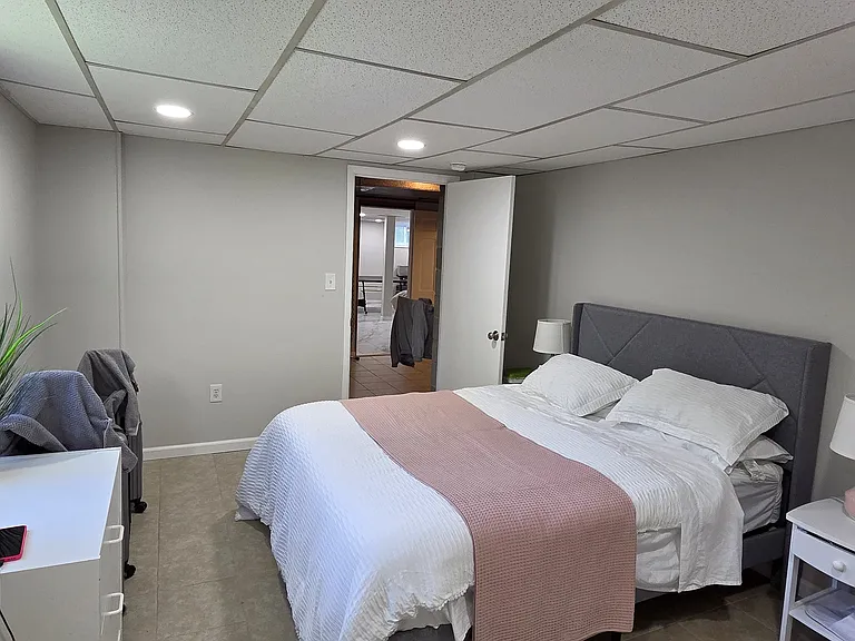 6004 Highboro Dr — Photo 25