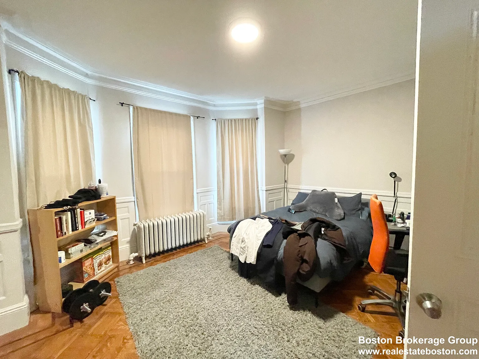 5 bed, 1400 sqft, $7,900 — Photo 3