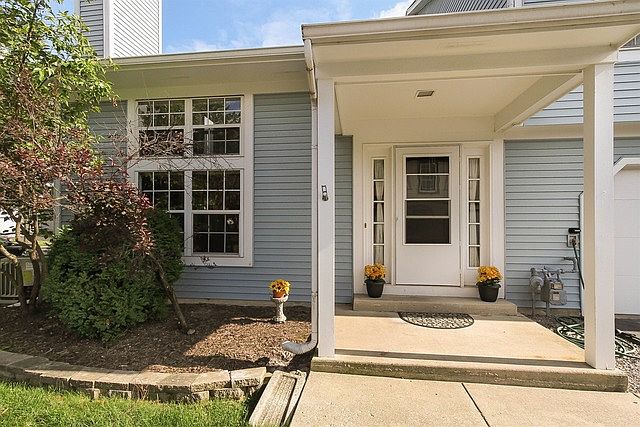 1st image of 297 Whitewood Dr #297