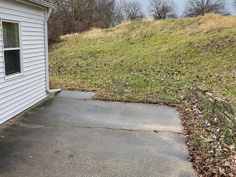 19 Riverview Ln — Photo 18