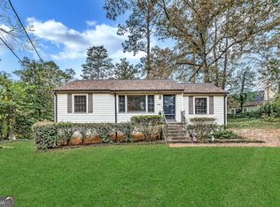 2274 Rugby Ter, College Park, GA 30337