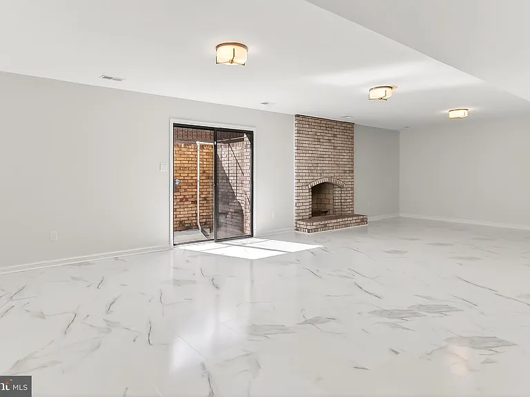 6294 Dunaway Ct — Photo 56