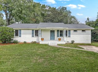 1140 Pleasant Pines Rd, Mount Pleasant, SC 29464