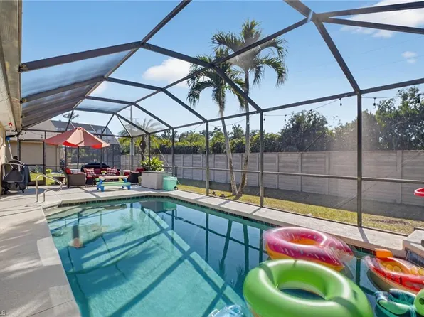 22830 Snaptail CT, ESTERO, FL 33928