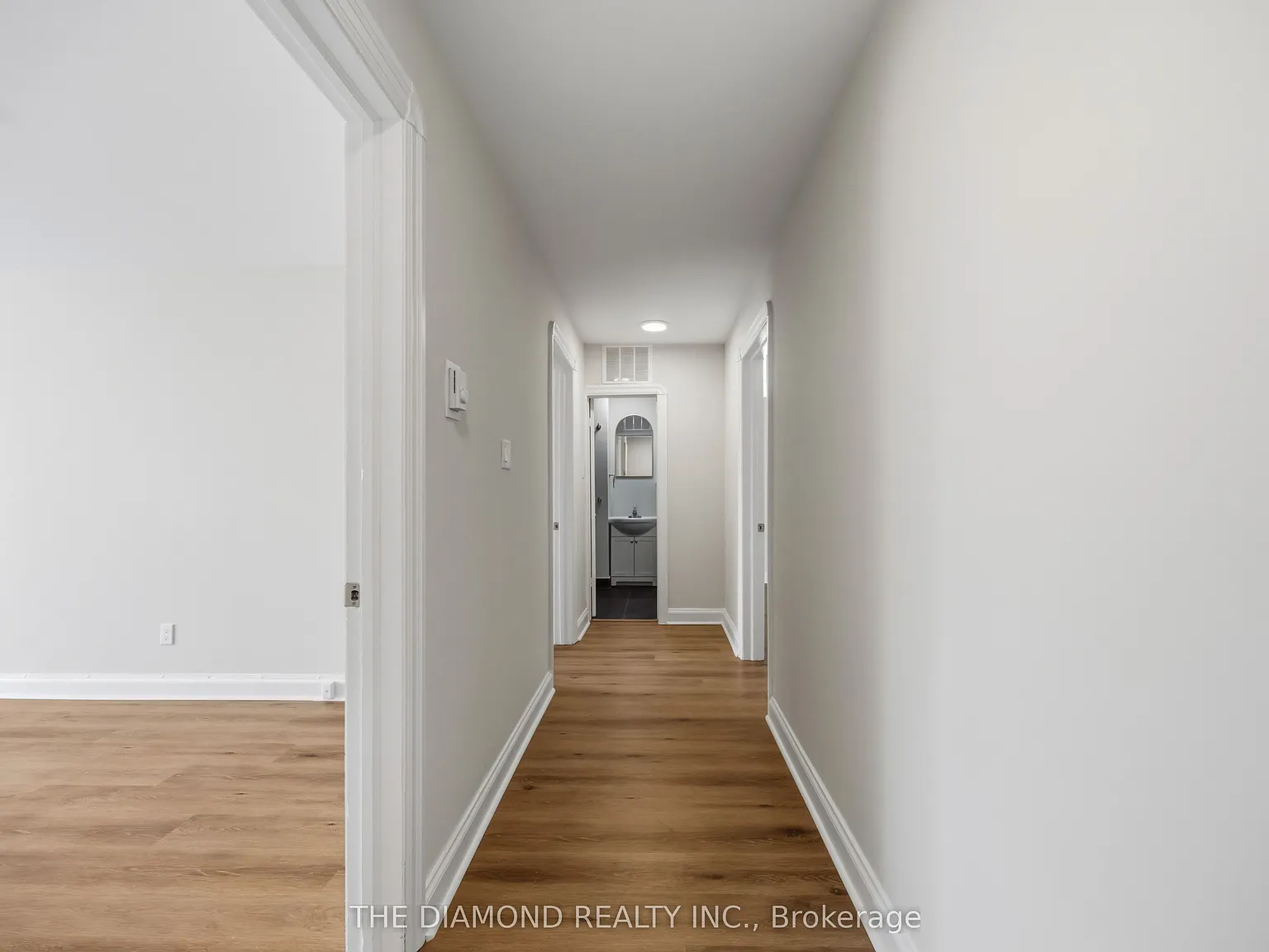 2 bed, $2,700 — Photo 4