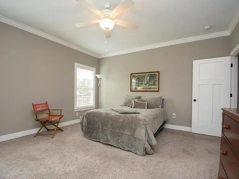 1704 Coral Ct — Photo 41