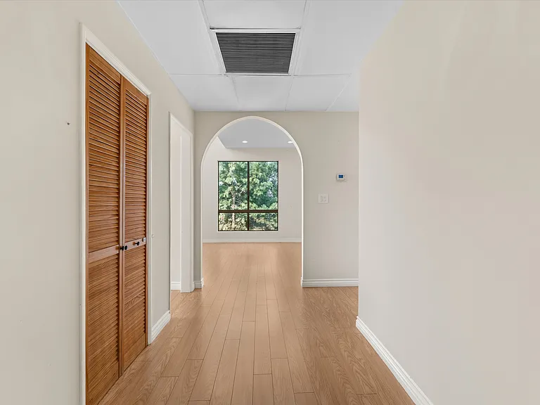2175 S Beverly Glen Blvd #406 — Photo 6