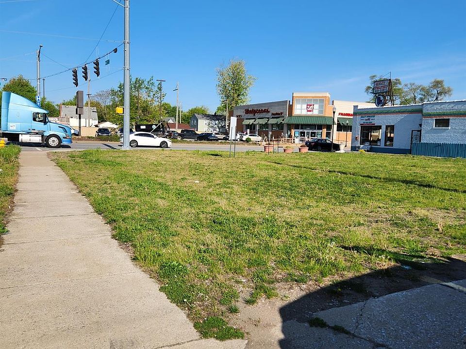 1st image of 7247 Calumet Ave