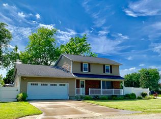 622 N Pearl St, Forrest, IL 61741