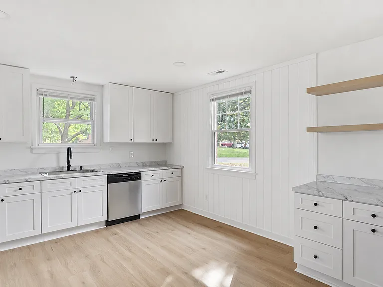 1650 Westhill Rd — Photo 7