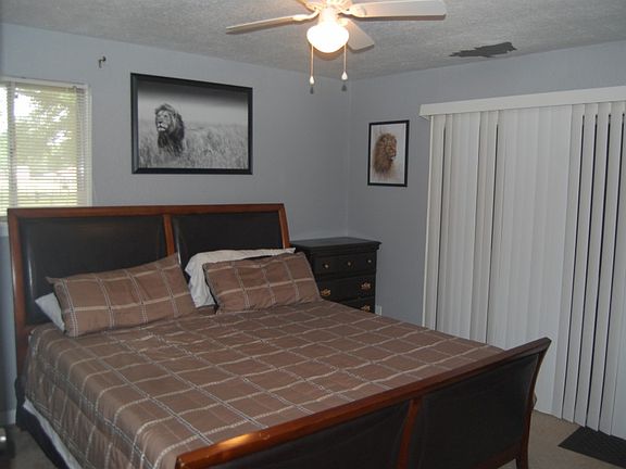 3rd image of 1001 Patricia St