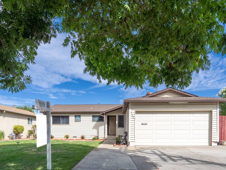 h h　 3087 Haven Ln, LINDENHURST, IL 60046 | Redfin