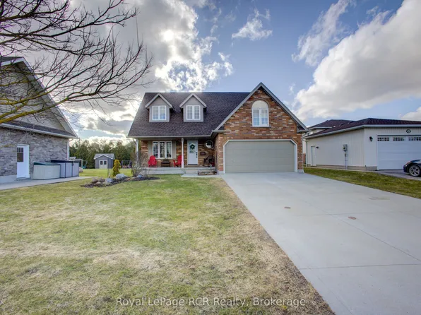 232 Conestoga St N, Wellington North, ON N0G 1A0