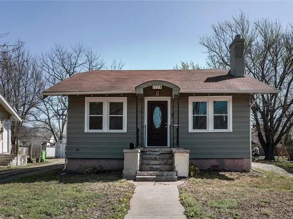 1229 S Main St, Ottawa, KS 66067