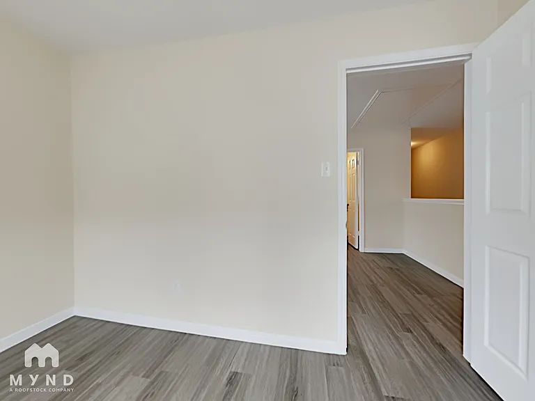 21818 Grassy Hill Ln — Photo 12