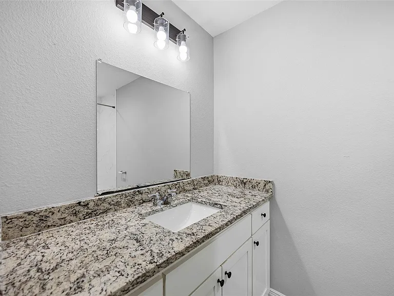 3425 Mount Pleasant St #B — Photo 11