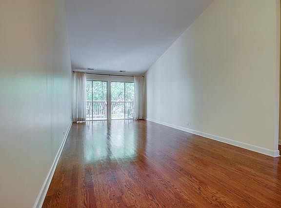 5th image of 107 Winchester Dr Unit B