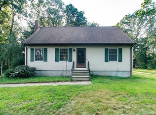 378 Tarbox Rd, Plainfield, CT 06374