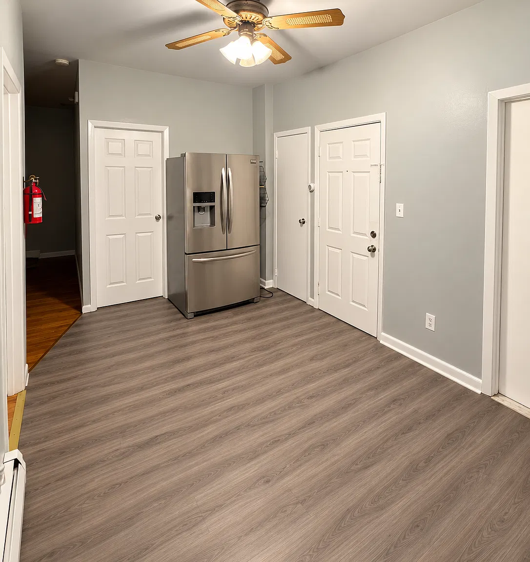 2 bed, 600 sqft, $2,050 — Photo 3