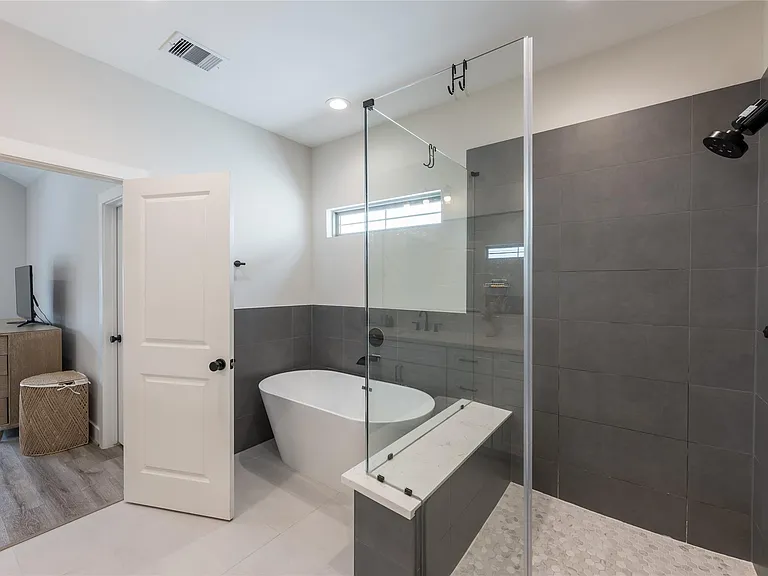 5306 Creekmont Timbers Trl — Photo 28