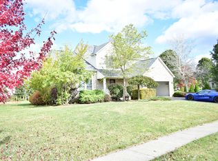 2683 Griffin Dr, Lewis Center, OH 43035