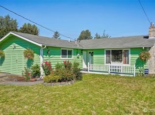 611 Kansas St SW, Orting, WA 98360