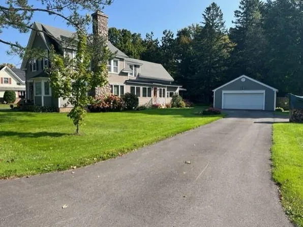5 Elm Street, Houlton, ME 04730