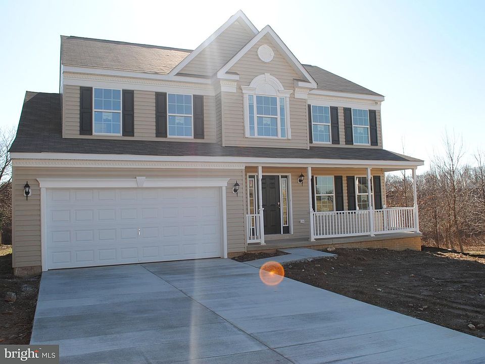 2nd image of 3699 Singer St