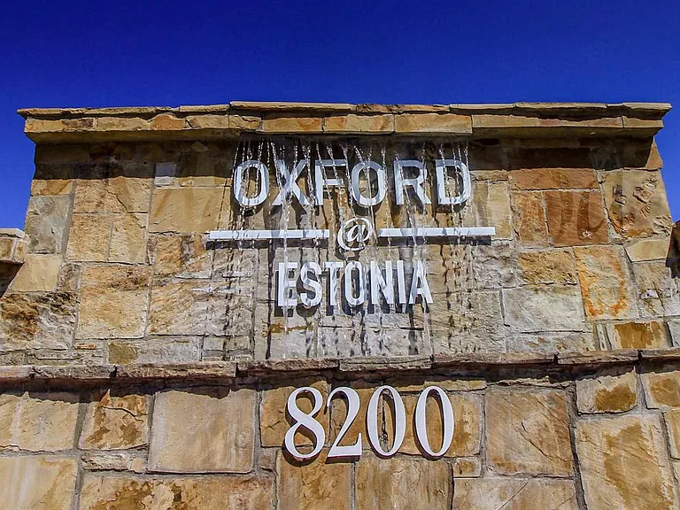 Oxford at Estonia — Photo 1