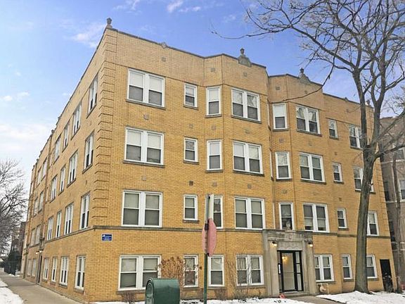 5th image of 2035 W Arthur Ave APT Gdn