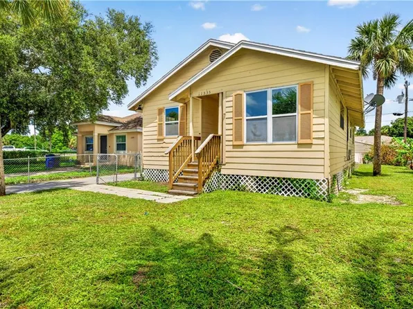 11535 Chapman AVE, BONITA SPRINGS, FL 34135