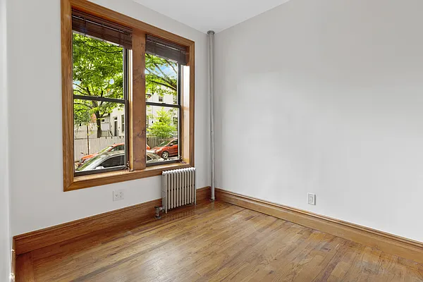 Rented by Compass | media 20