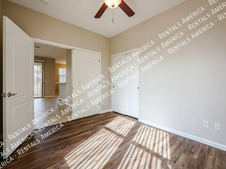 2218 N 135th Dr — Photo 11