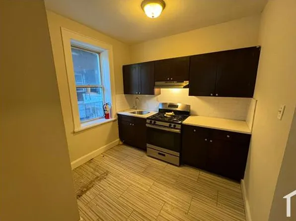 691 Elizabeth Ave, Newark, NJ