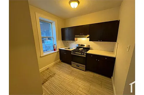691 Elizabeth Ave #27 Photo 1