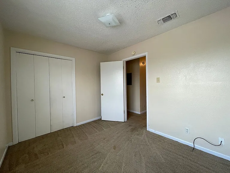 1701 Cedarview Circle — Photo 11