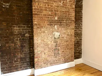 Rented by LJ Sloane Management