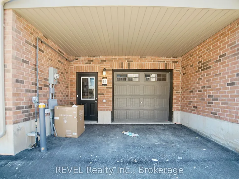 11 Lilac Ln — Photo 25