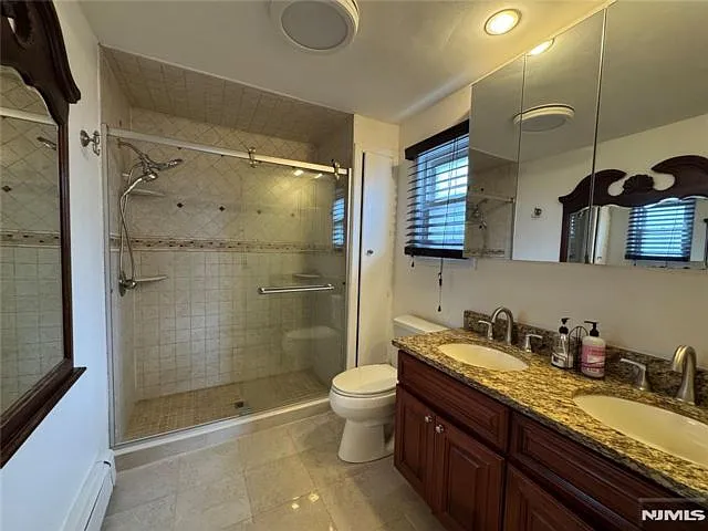 193 W Midland Ave — Photo 8