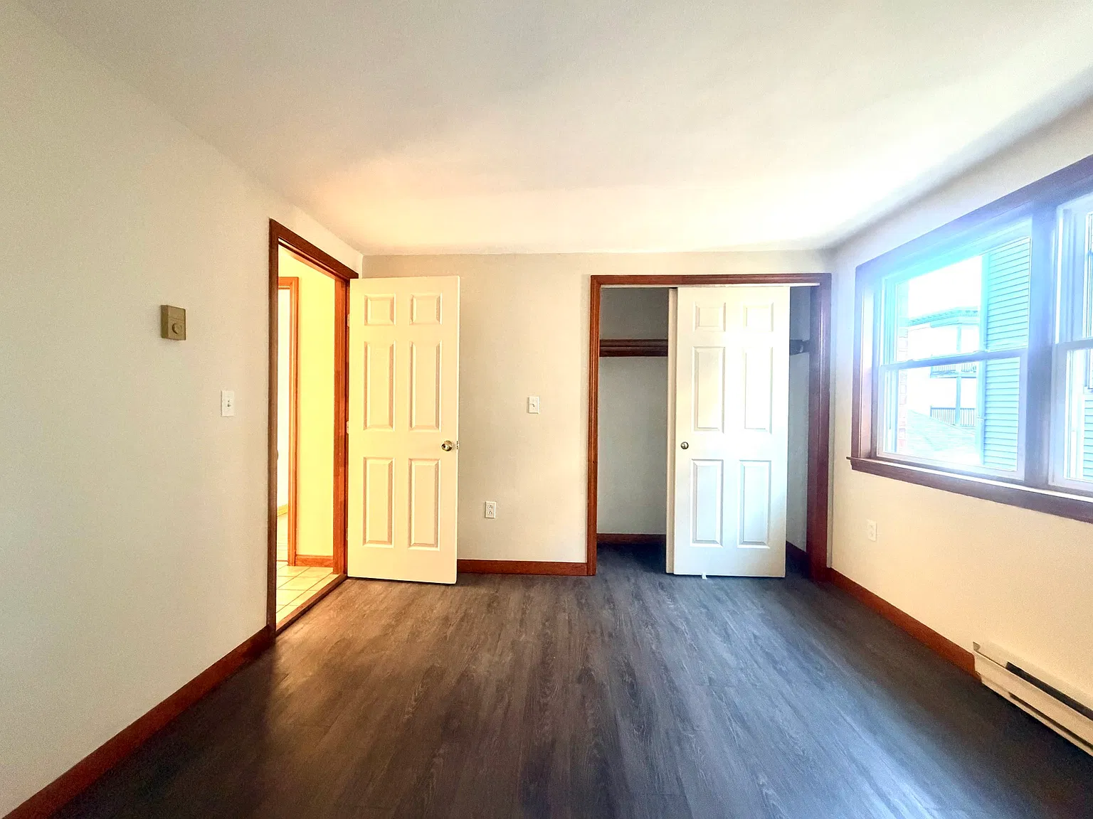 2 bed, 1.0 bath, 900 sqft, $2,600 — Photo 3